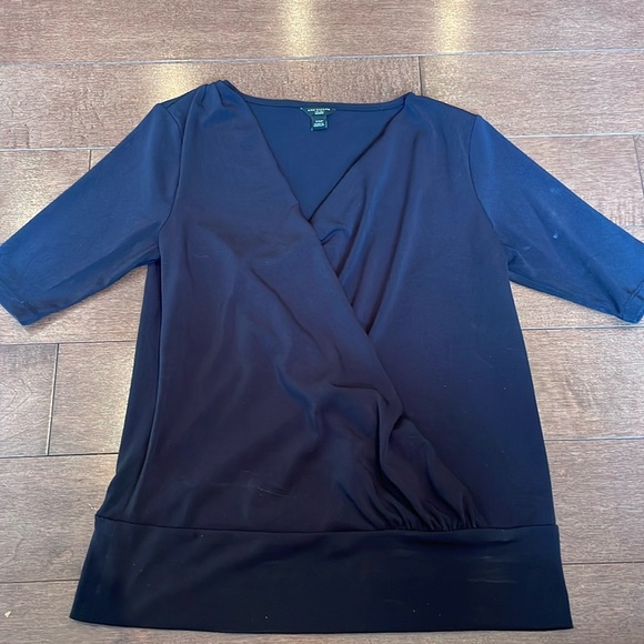 Ann Taylor black short sleeve black top - Picture 1 of 4